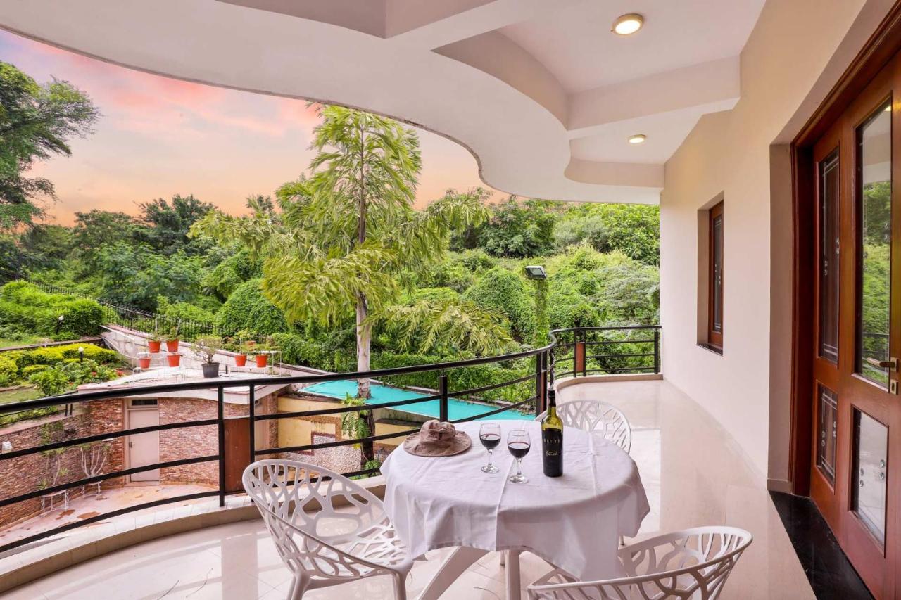 Stayvista'S Prakriti Farms With Outdoor Pool, Complimentary Breakfast And Hi-Tea Udaipur Kültér fotó