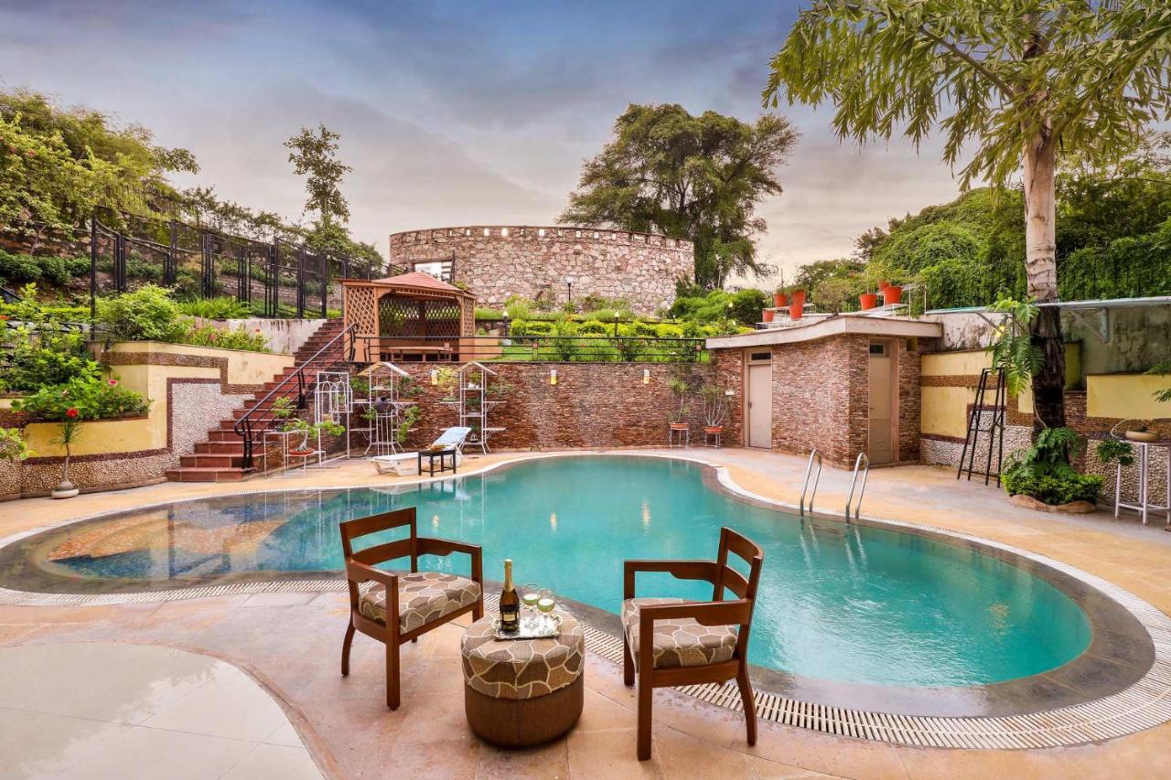 Stayvista'S Prakriti Farms With Outdoor Pool, Complimentary Breakfast And Hi-Tea Udaipur Kültér fotó